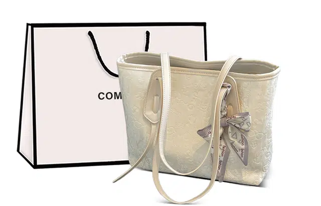 COMELY Tote