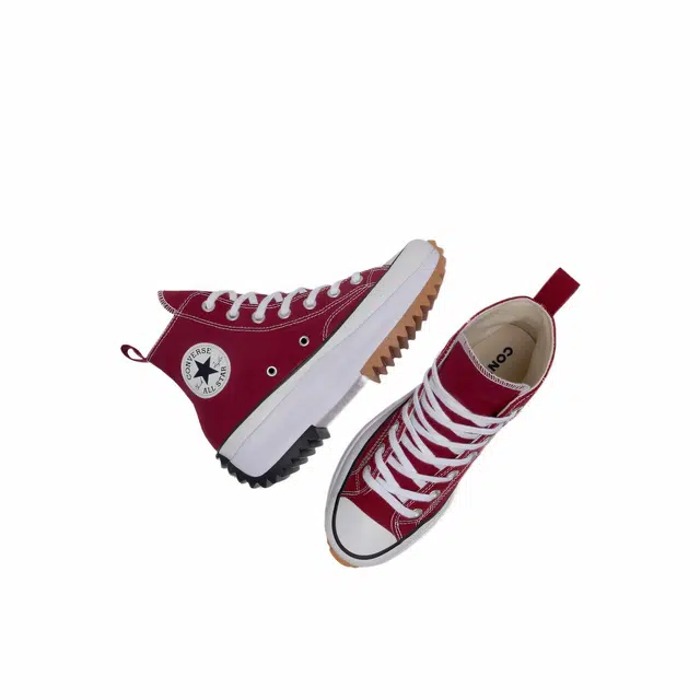 Converse Run Star Hike