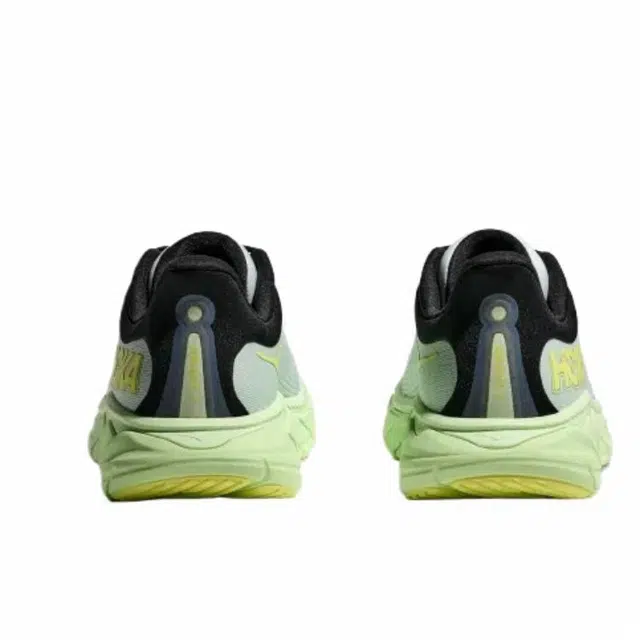 HOKA ONE ONE Arahi 7