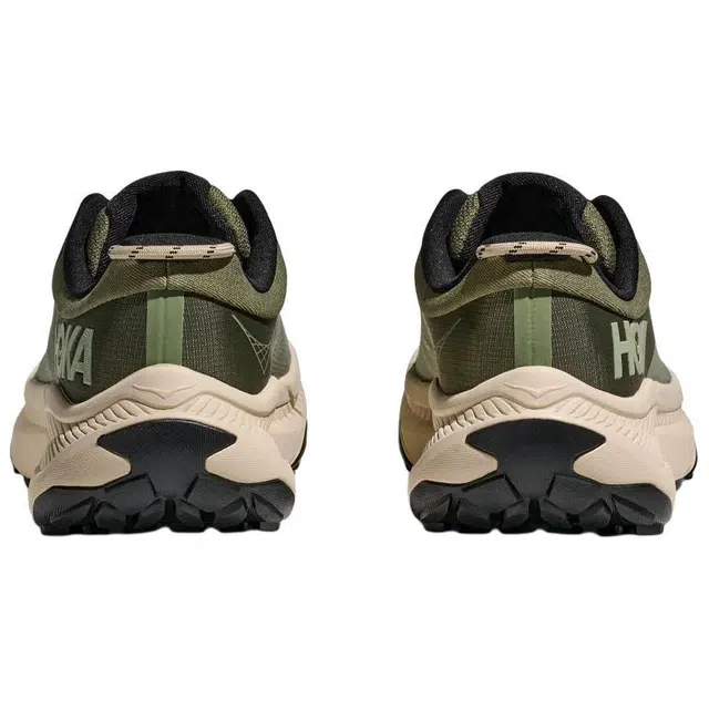 HOKA ONE ONE Transport