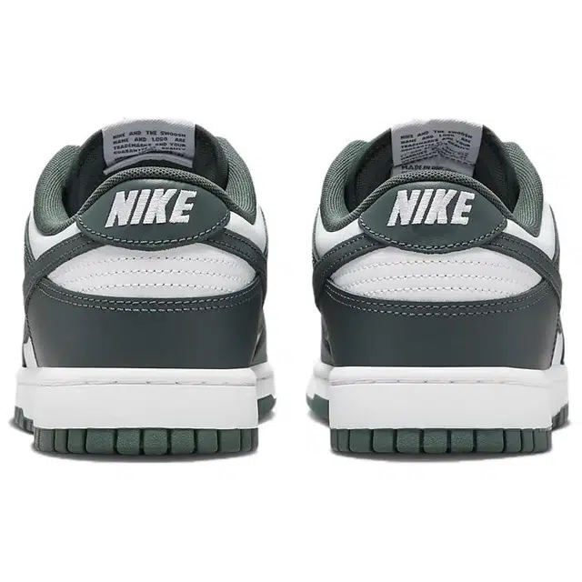 Nike Dunk LOW Vintage Green