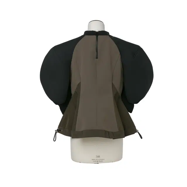 Sacai SS25
