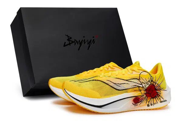 LiNing 4 Challenger 811