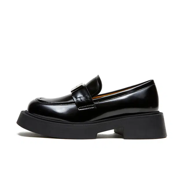 AQUASCUTUM