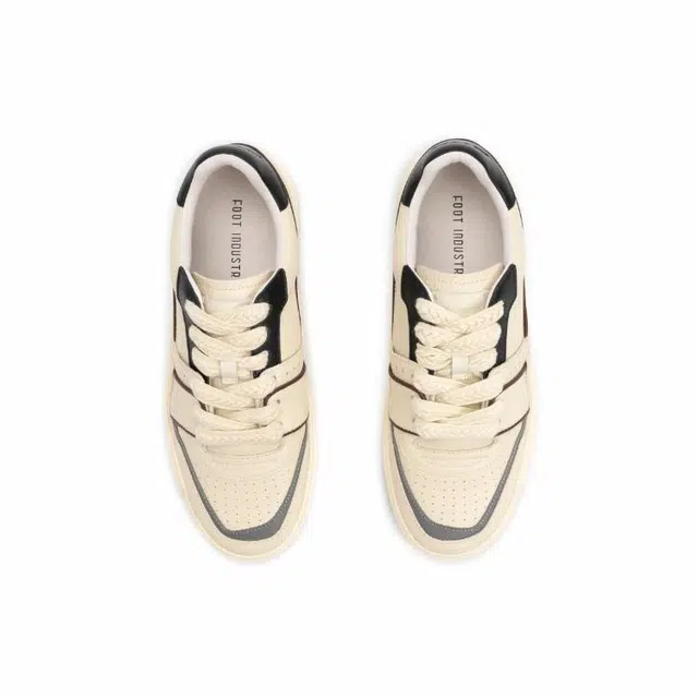 FOOT INDUSTRY 90s TRAINER 25