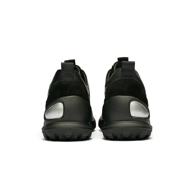 AQUASCUTUM