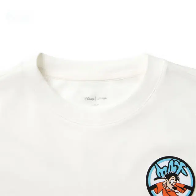 x Disney T