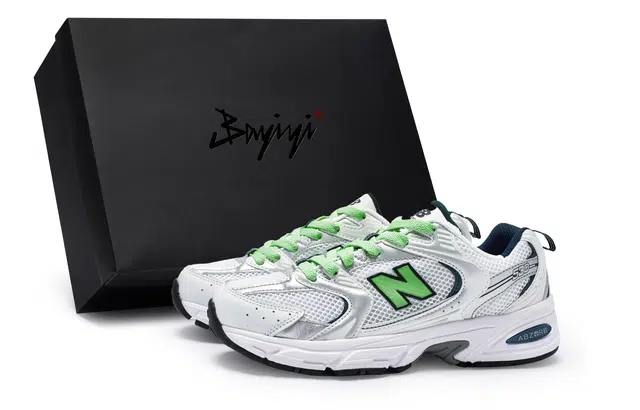 New Balance 530 White