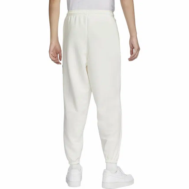 Nike Dri-FIT Standard Issue