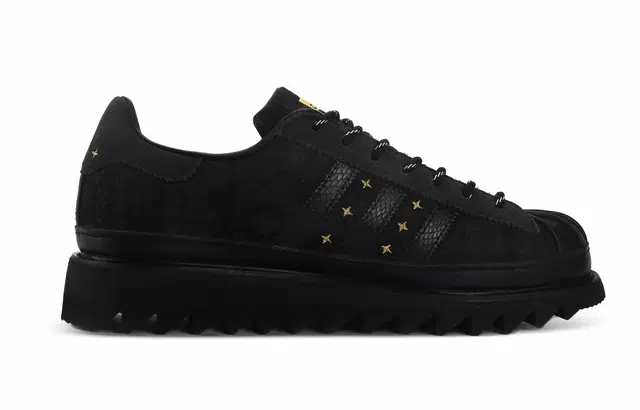 CLOT x adidas originals SUPERSTAR