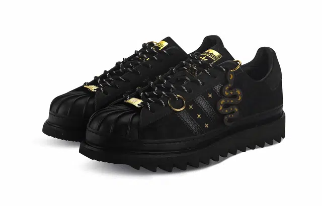 CLOT x adidas originals SUPERSTAR