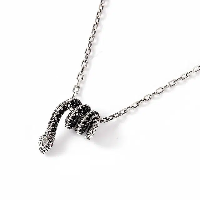 N10-1105 Native Stranger 925