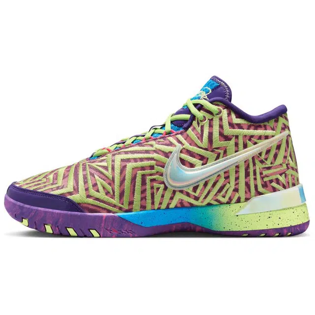 Nike LeBron NXXT Gen Genisus ViotechHyper Pink