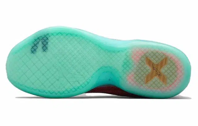 Nike Kobe 10 Easter