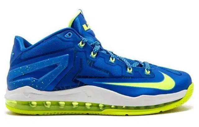 Nike Lebron 11