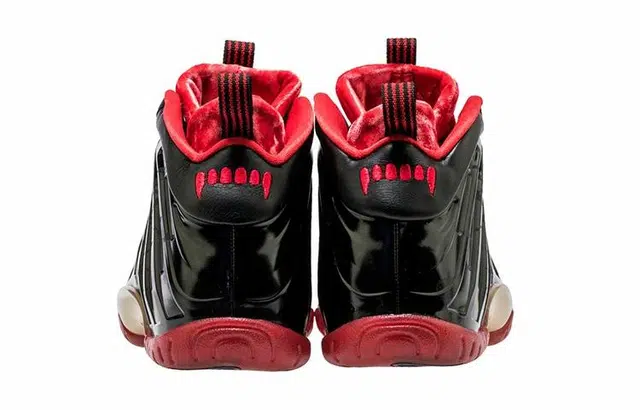 Nike Foamposite One vamposite