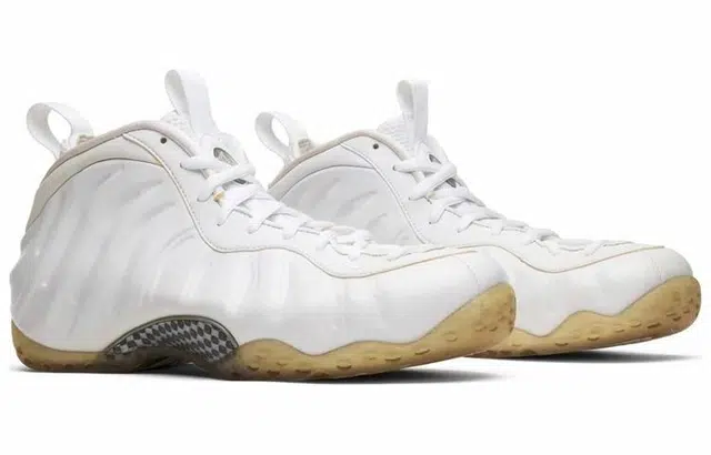 Nike Foamposite One White Out