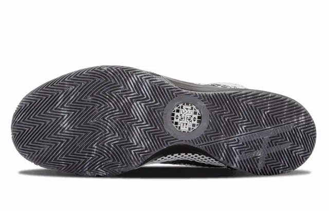 Nike Kyrie 1 BHM