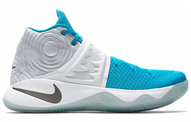 Nike Kyrie 2 "Christmas"