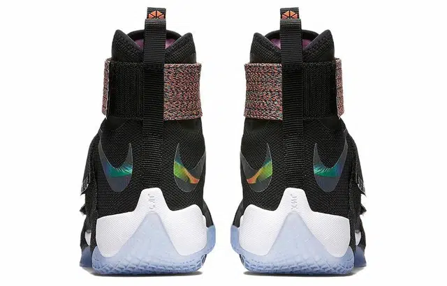 Nike zoom soldier 10 Cosmic