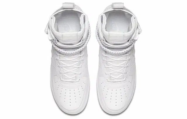 Nike Air Force 1 SF Triple White Complexcon