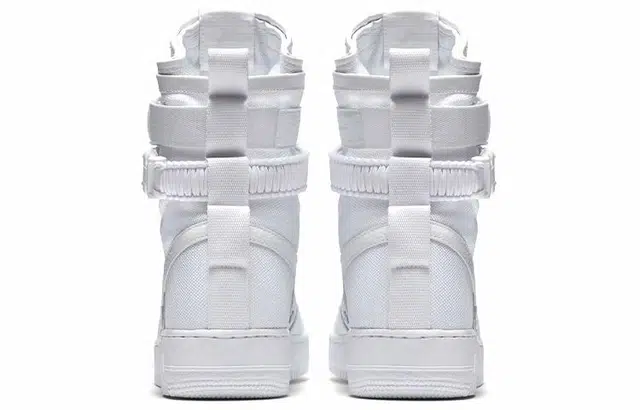 Nike Air Force 1 SF Triple White Complexcon