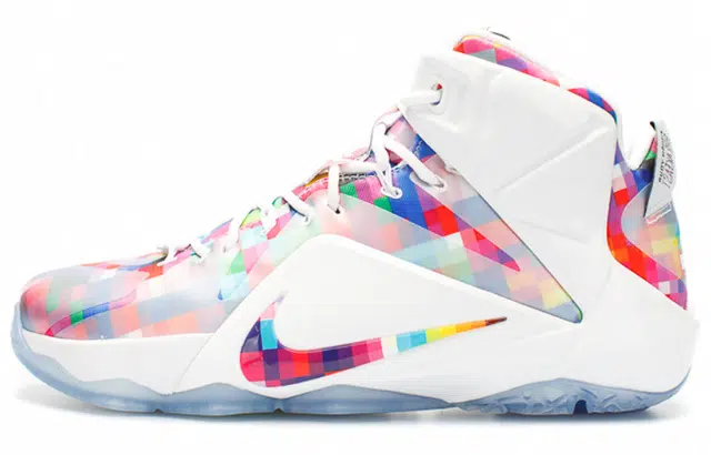 Nike Lebron 12 EXT Prism