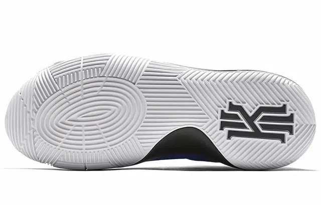 Nike Kyrie 2 "Brotherhood" 2