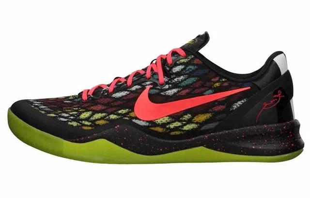 Nike Kobe 8 Christmas (2012)