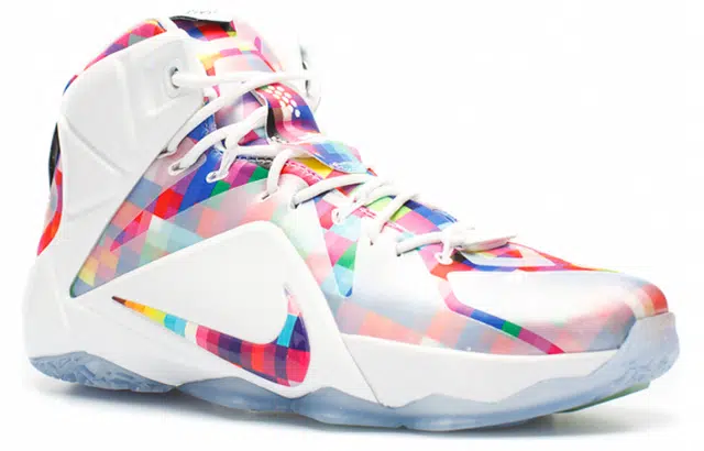 Nike Lebron 12 EXT Prism