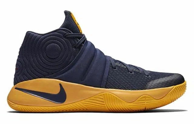 Nike Kyrie 2 Cavs