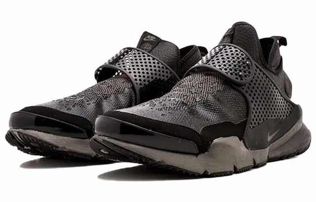 Nike Sock dart