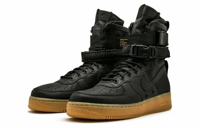 Nike Air Force 1 Black Gum