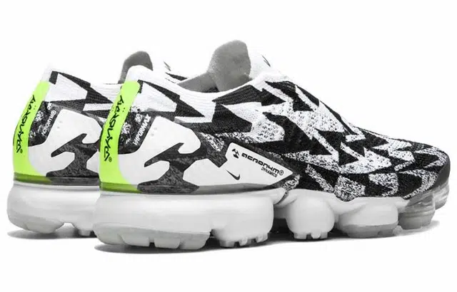 Nike VaporMax Moc 2 Acronym Light Bone