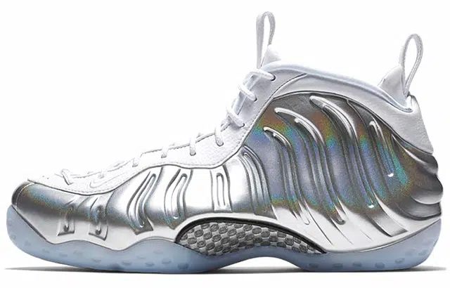 Nike Foamposite One chrome white