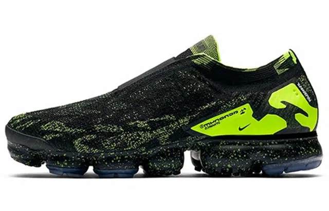 Acronym x Nike VaporMax Moc 2