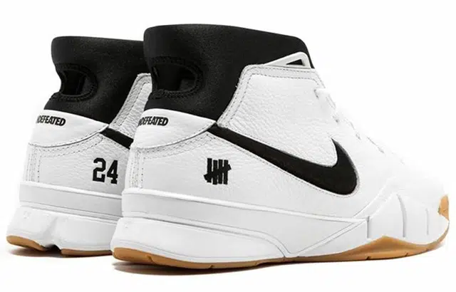 UNDEFEATED x Nike Zoom Kobe 1 Protro