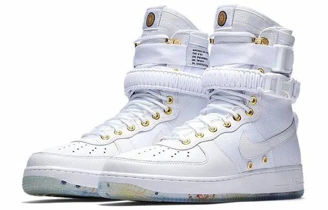 Nike Air Force 1 LNY CNY