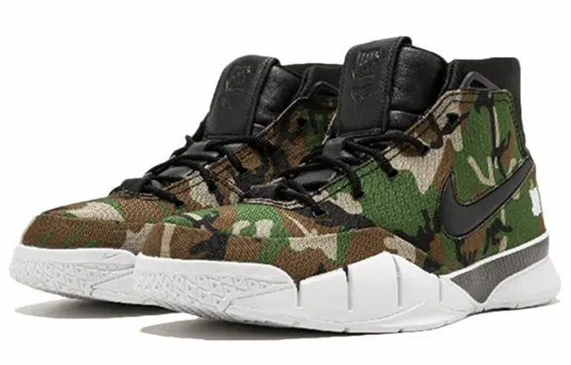 UNDEFEATED x Nike Zoom Kobe 1 Protro