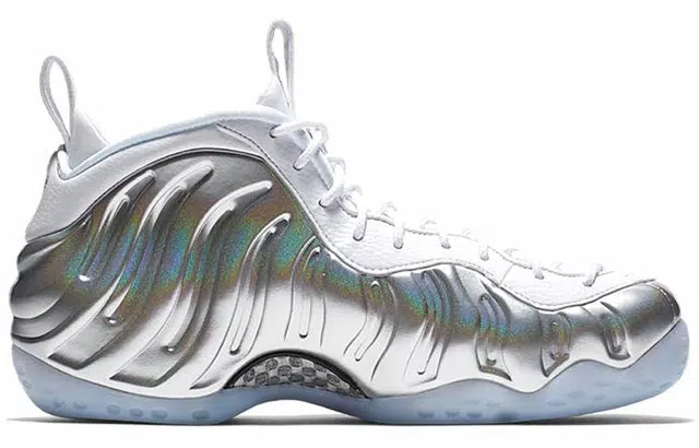 Nike Foamposite One chrome white