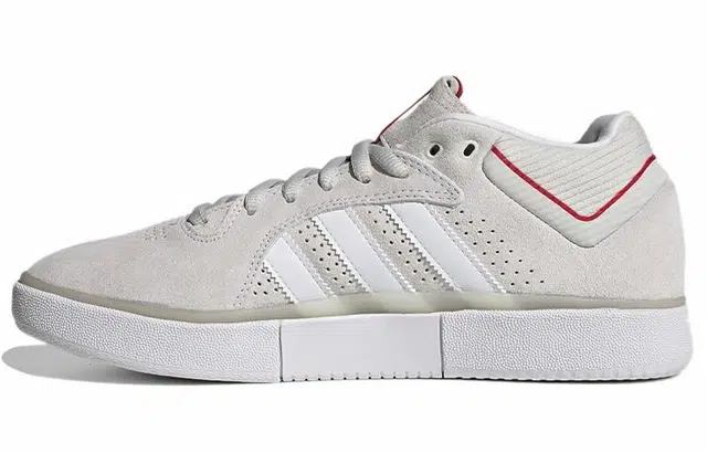 Thrasher x adidas originals Tyshawn