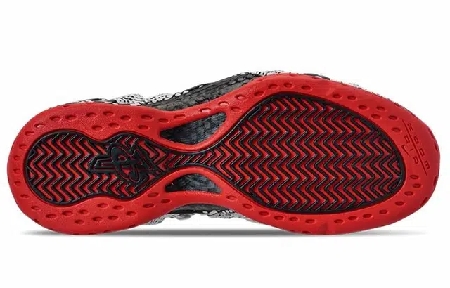 Nike Foamposite One snakeskin