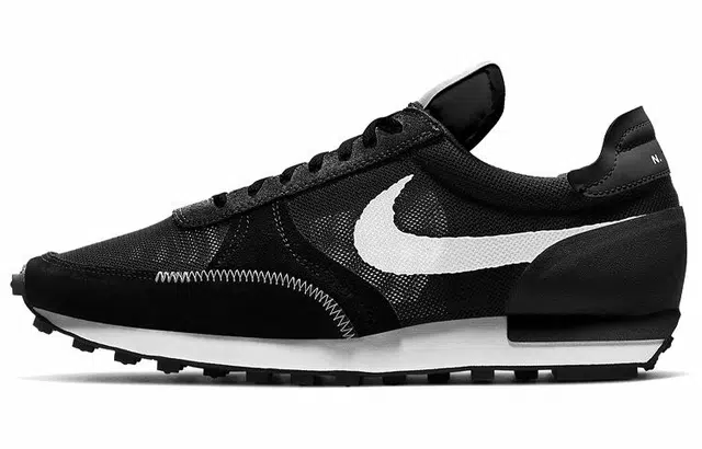 Nike Daybreak type