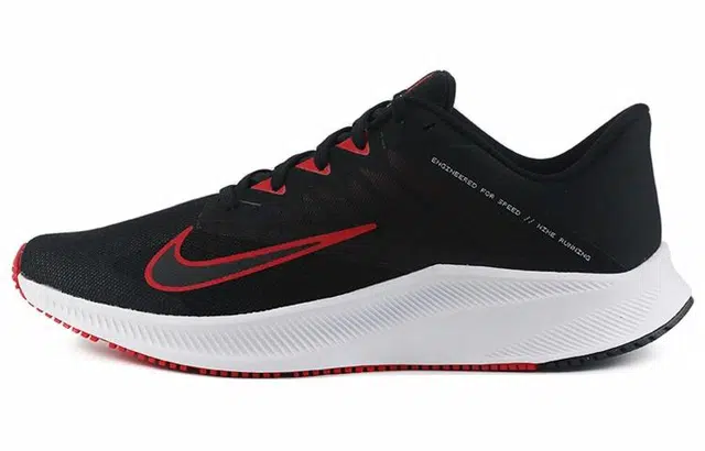 Nike Quest 3