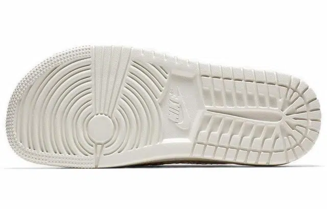 Air Jordan Modero 1