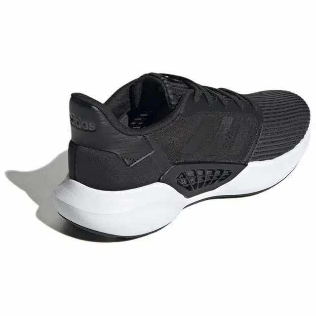 adidas Ventice