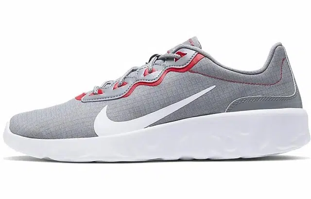 Nike Explore strada WNTR