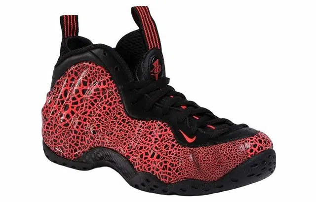 Nike Foamposite One lava
