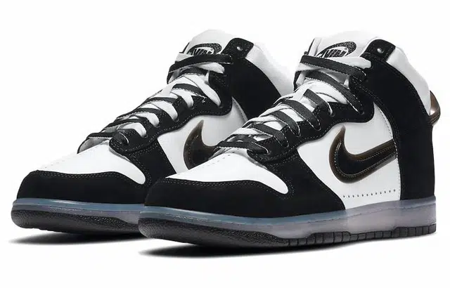 Slam Jam x Nike Dunk SPSJ "Clear Black"