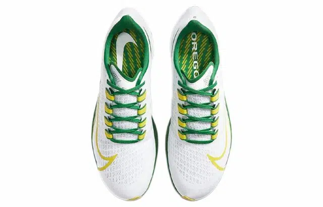 Nike College Air Zoom Pegasus 37 Oregon